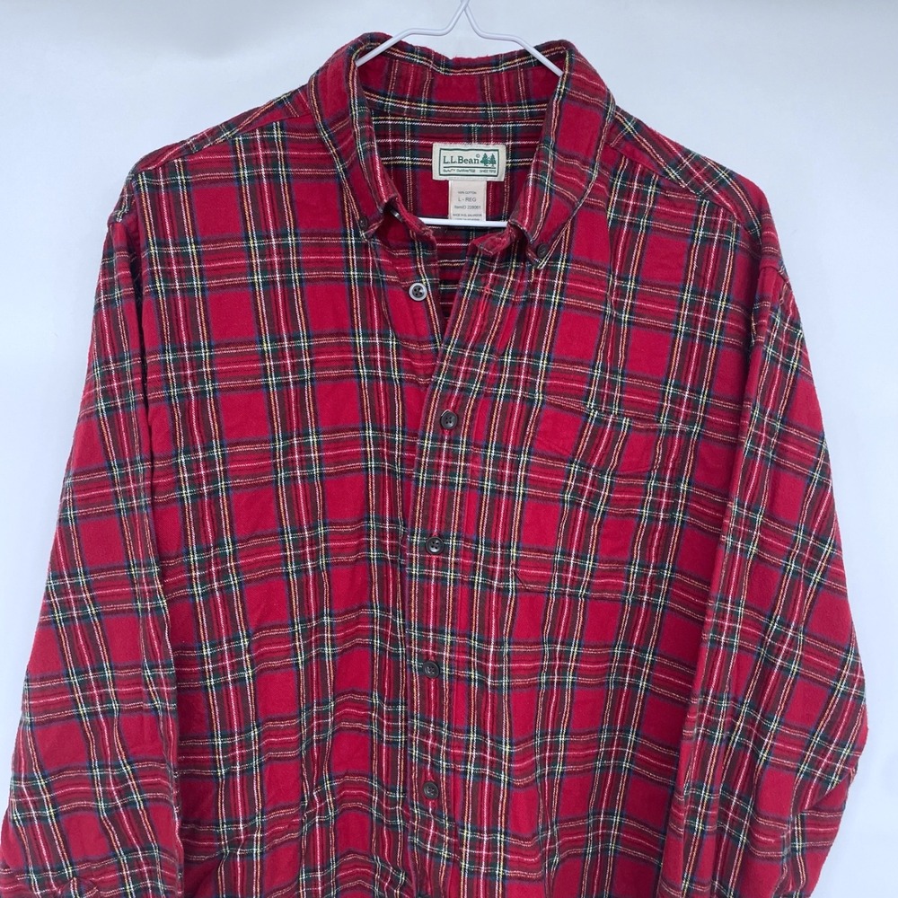 LL Bean Red and Green Plaid Flannel Shirt Large Button Down ItemID 228061 - Picture 2 of 6